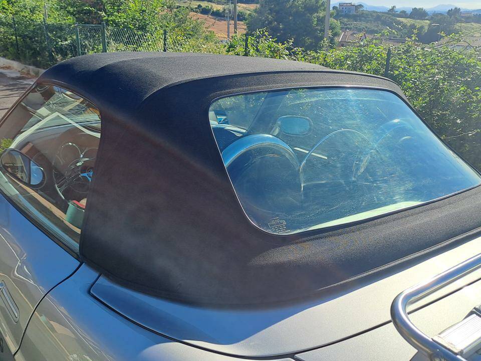 Immagine 28/37 di FIAT Barchetta 1.8 16V (1995)