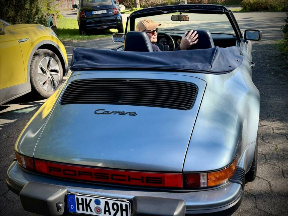 Image 9/50 of Porsche 911 Carrera 3.2 (1984)