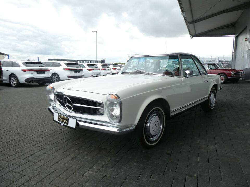 Immagine 3/20 di Mercedes-Benz 280 SL (1970)