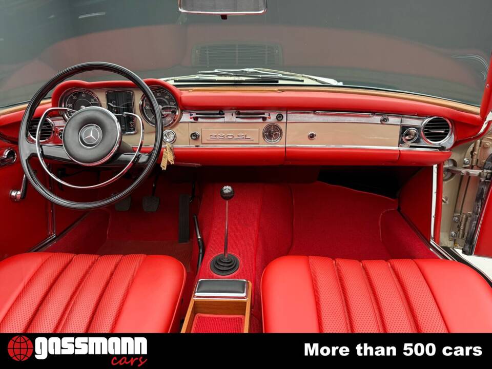 Image 12/15 of Mercedes-Benz 230 SL (1966)