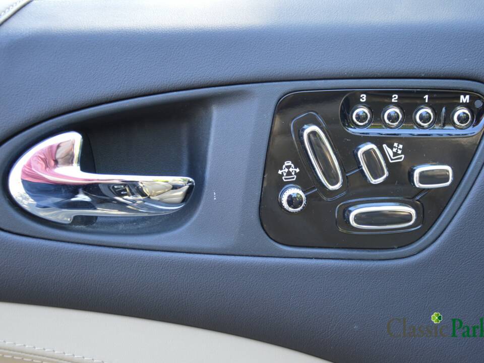 Image 28/50 de Jaguar XK (2012)