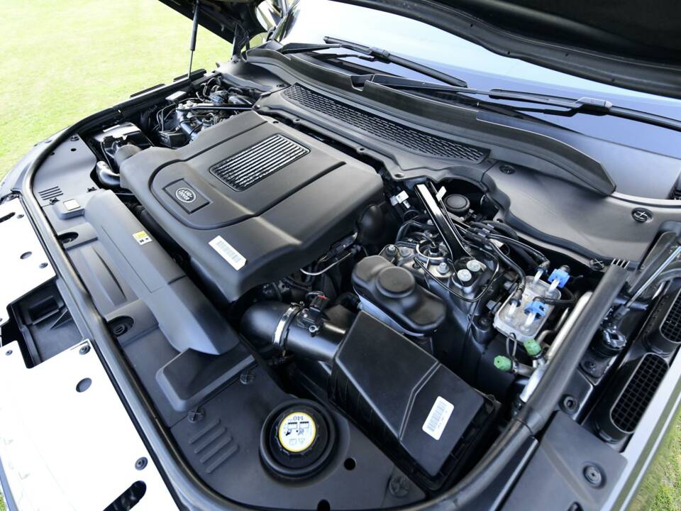 Bild 48/50 von Land Rover Range Rover Autobiography SDV8 (2017)