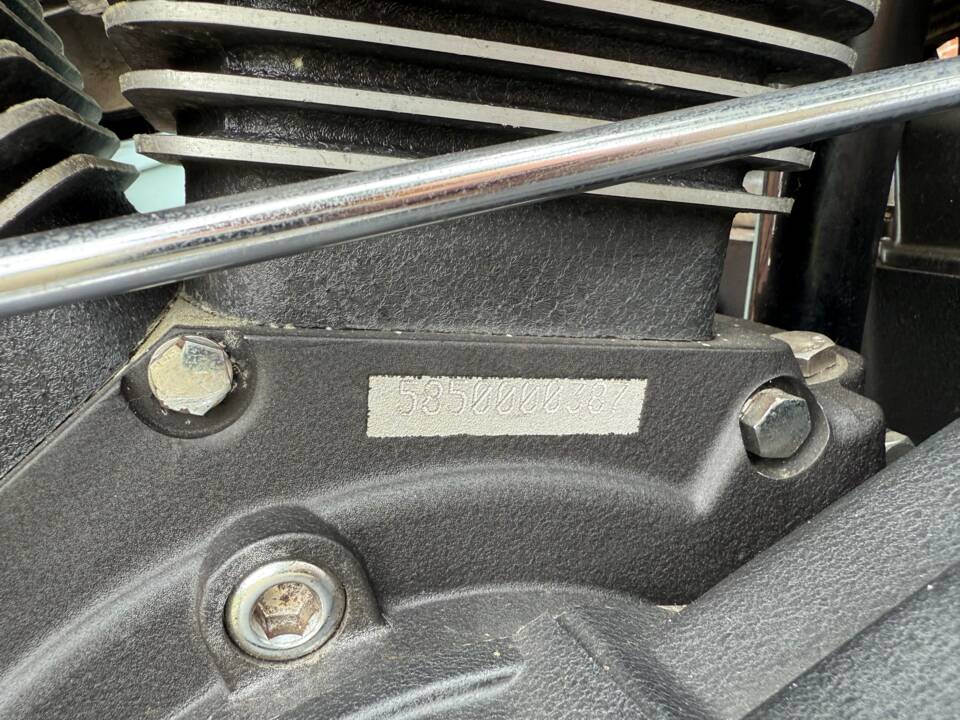 Immagine 14/16 di Harley-Davidson DUMMY (2002)