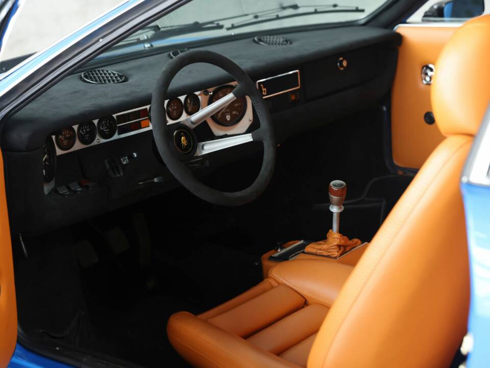 Bild 25/50 von Lamborghini Urraco P 250 (1973)