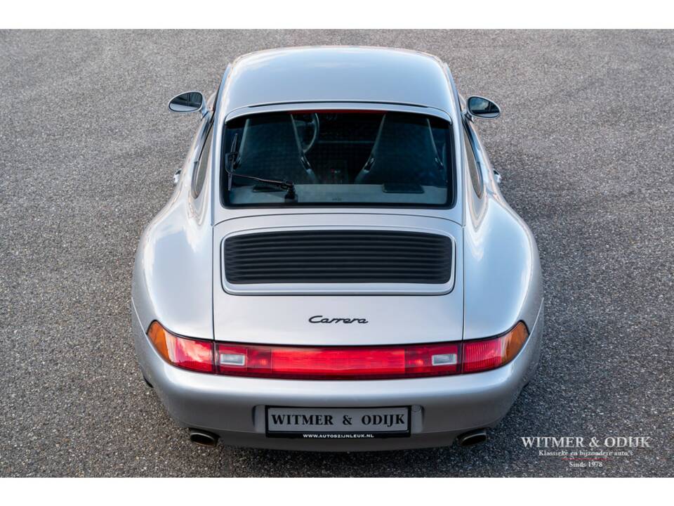 Image 8/26 of Porsche 911 Carrera (1997)
