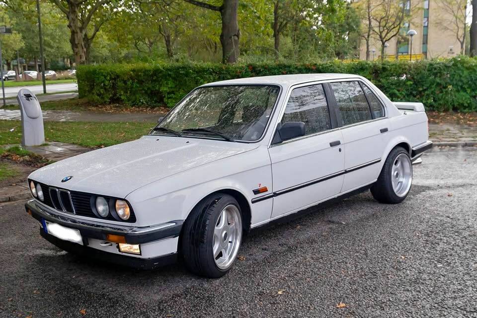 Immagine 5/8 di BMW 325i (1987)