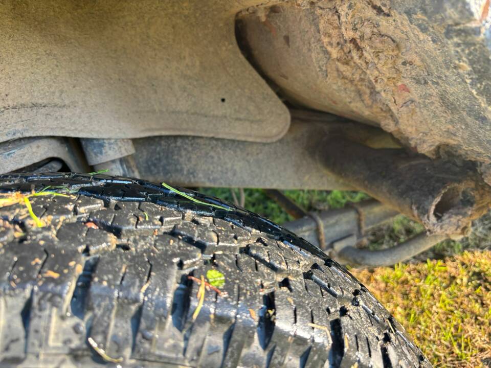 Image 45/53 of Mercedes-Benz 240 GD (SWB) (1982)