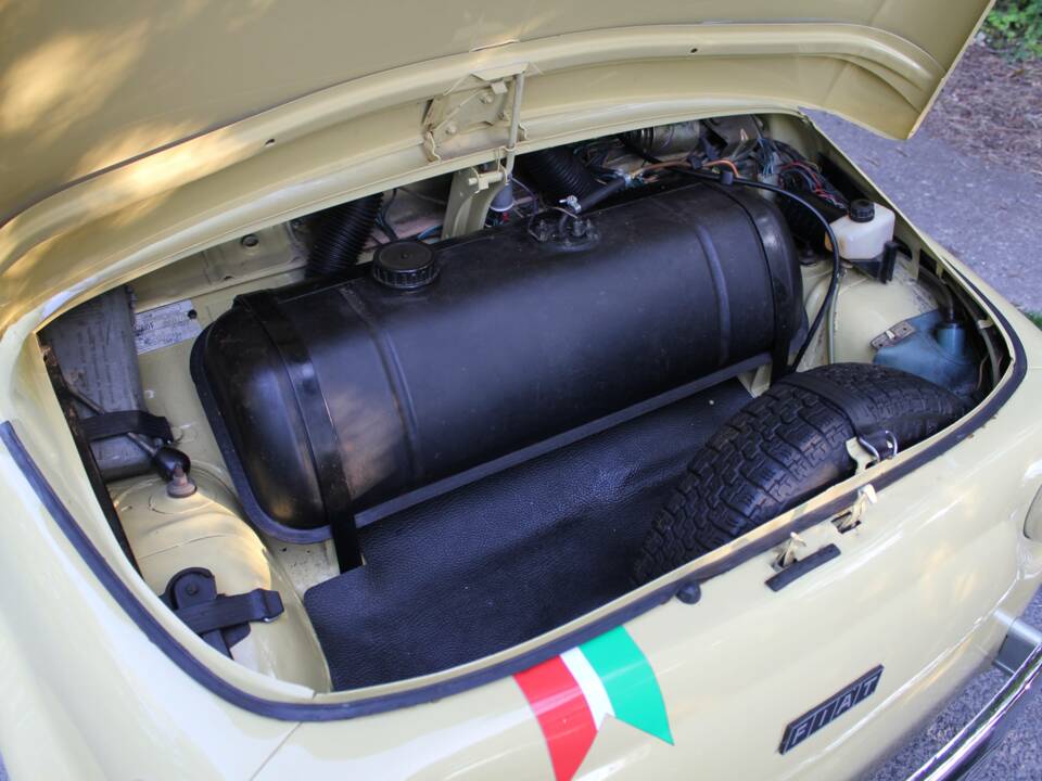 Immagine 16/16 di FIAT 500 F (1976)