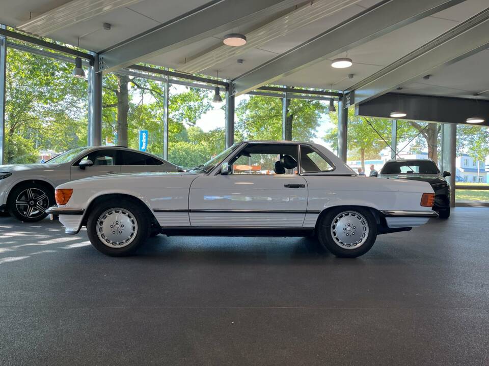 Image 12/25 de Mercedes-Benz 420 SL (1986)