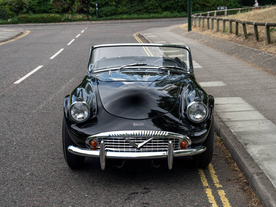 Immagine 5/28 di Daimler SP 250 (1961)