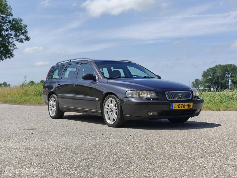 Bild 3/42 von Volvo XC70 2.4T (2000)