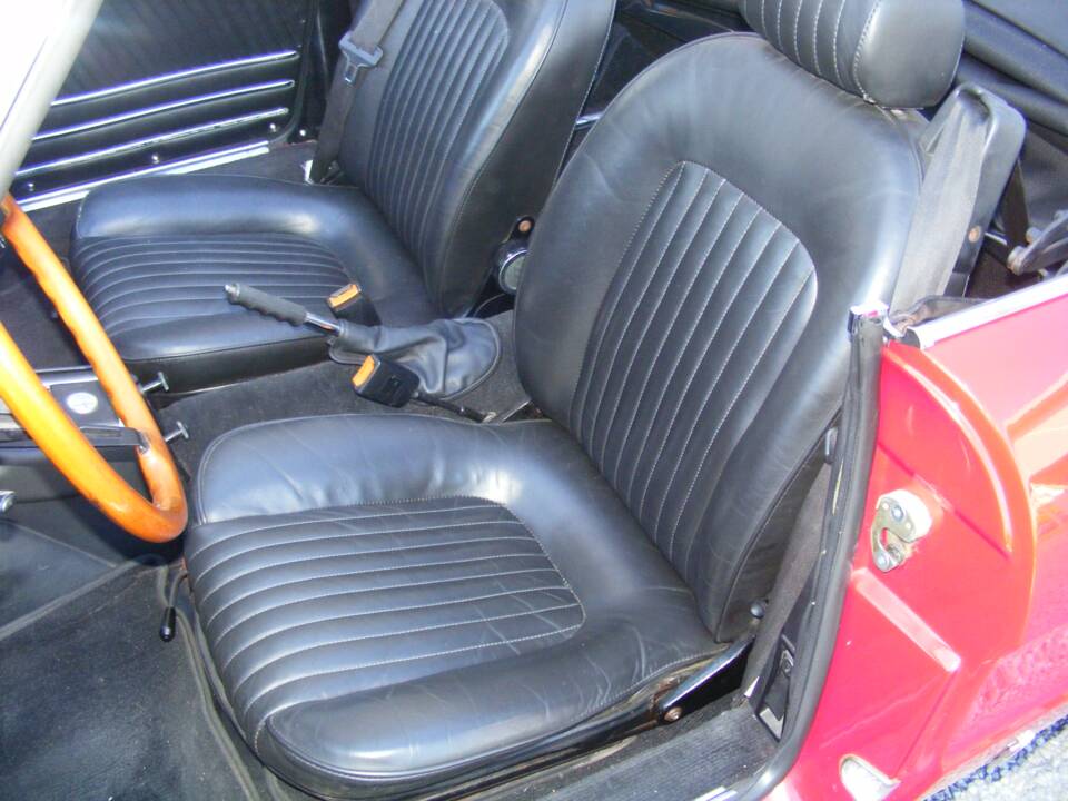 Immagine 12/77 di Alfa Romeo Spider Veloce 2000 (1981)