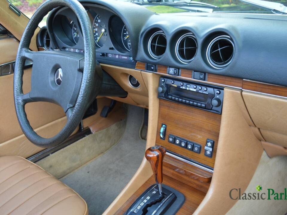 Image 48/50 de Mercedes-Benz 380 SL (1982)