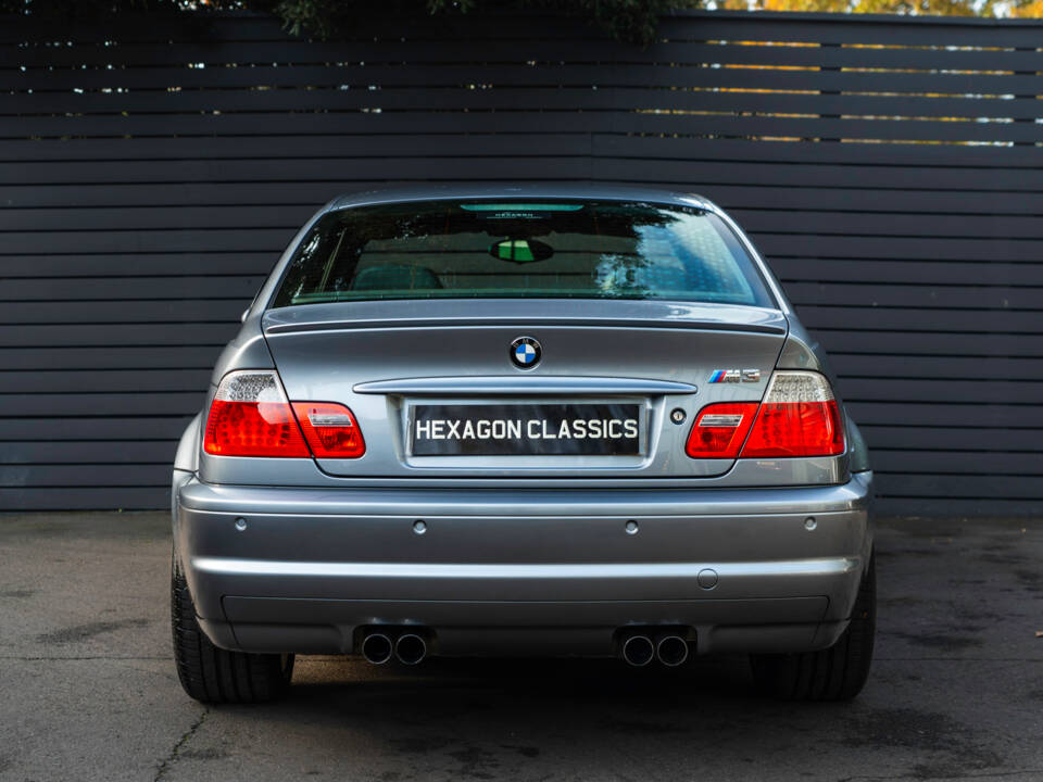 Image 11/56 of BMW M3 (2004)