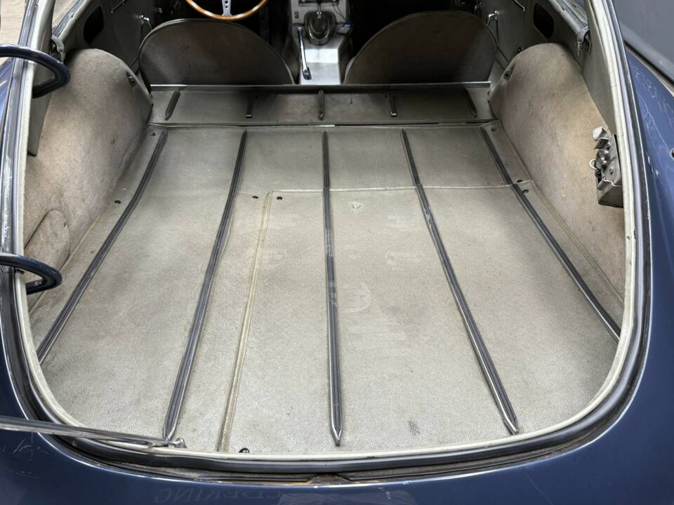 Afbeelding 38/50 van Jaguar E-Type 3.8 (1963)