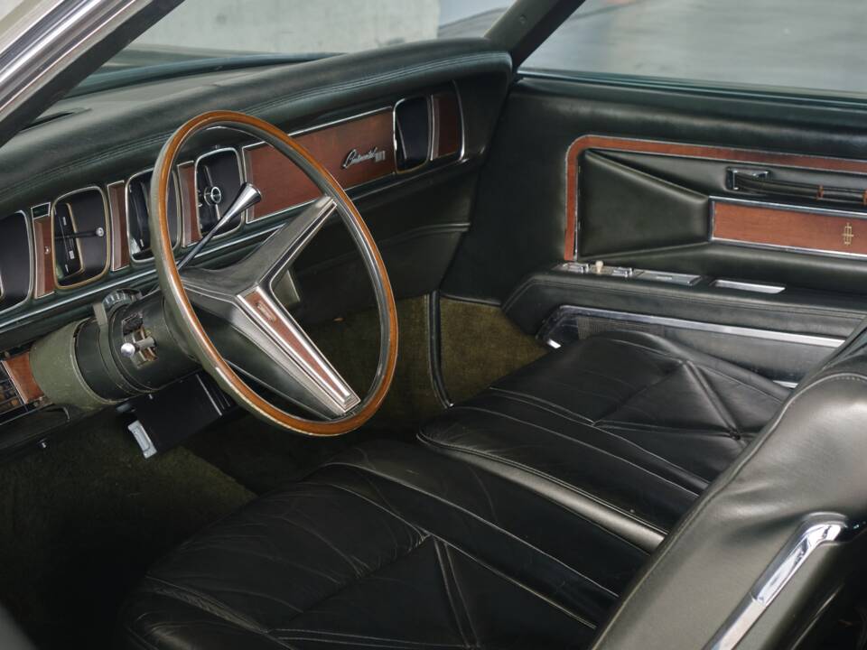 Image 44/50 of Lincoln Continental Mark III Hardtop Coupé (1970)