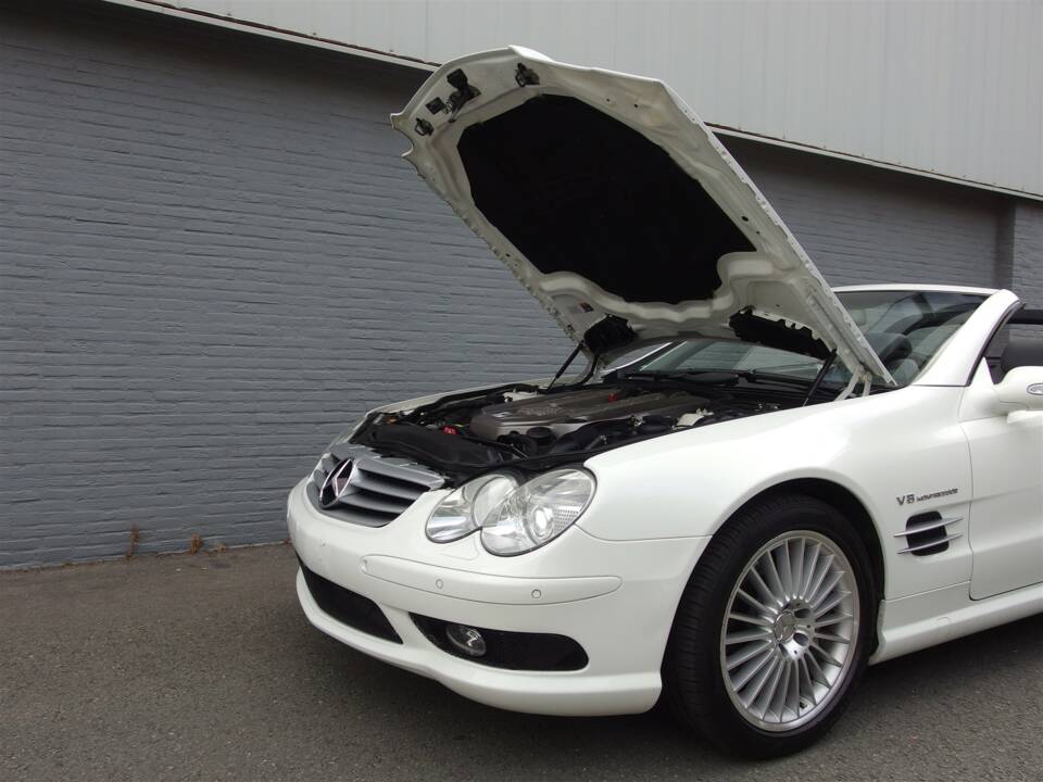 Image 74/97 de Mercedes-Benz SL 55 AMG (2003)