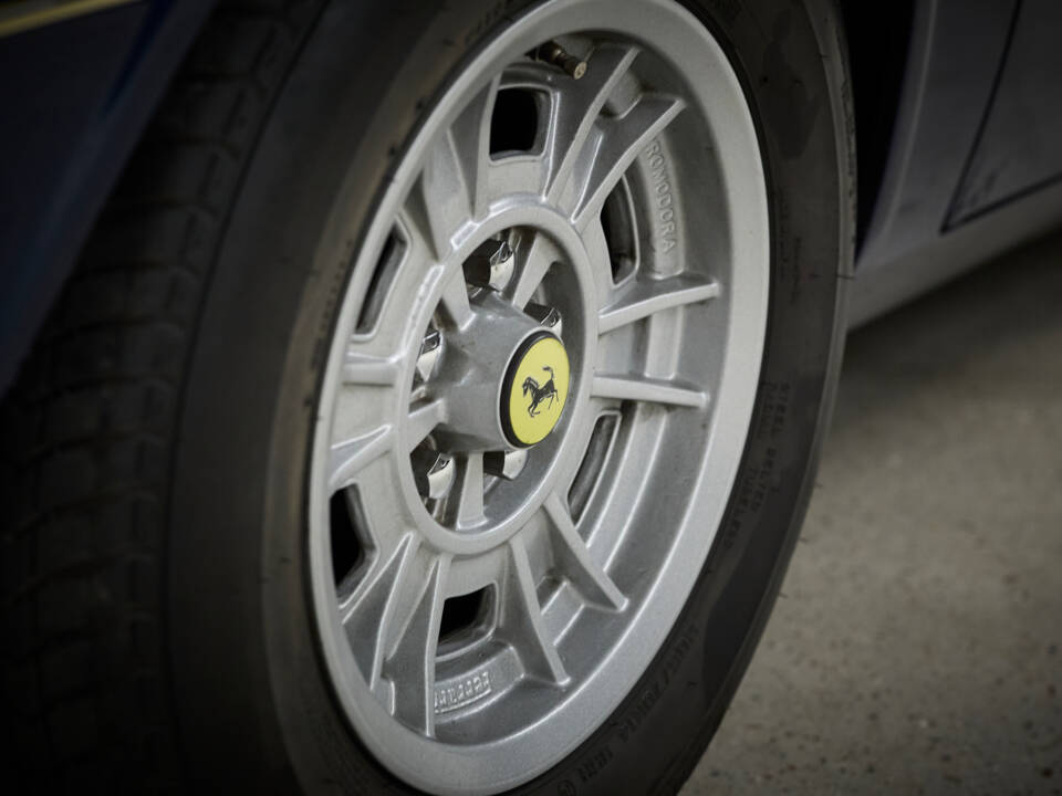 Image 38/100 of Ferrari Dino 308 GT4 (1976)