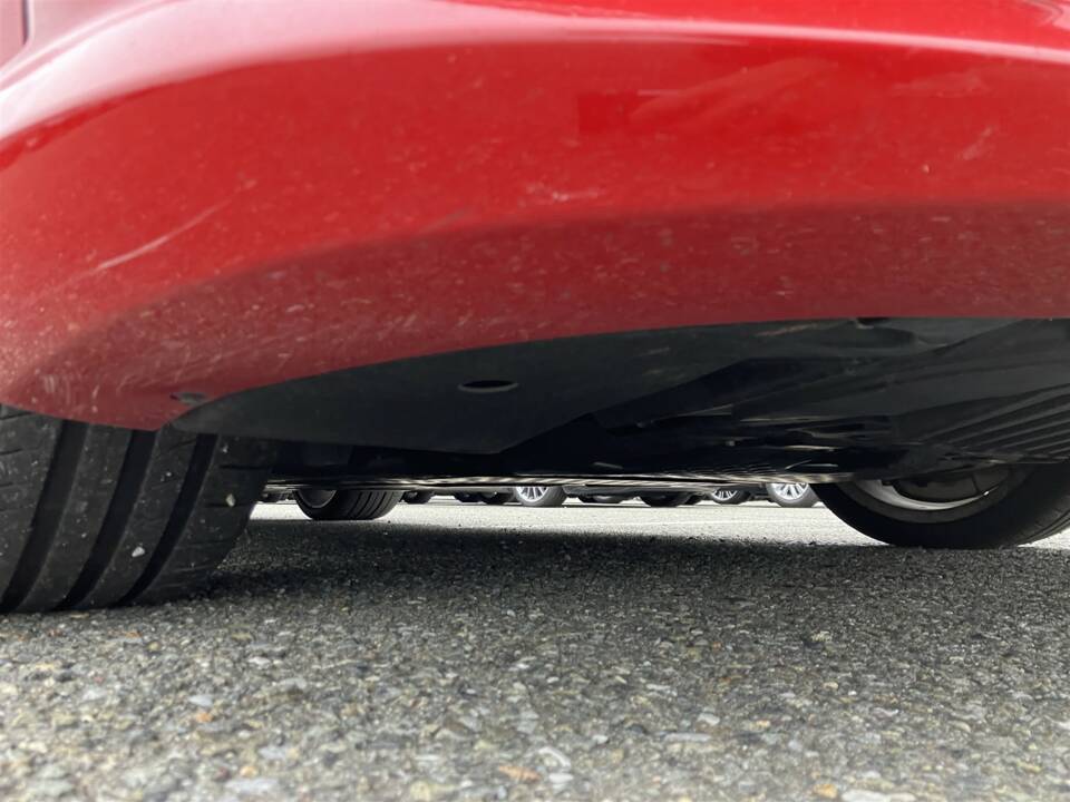 Afbeelding 61/70 van Mercedes-Benz SL 63 AMG (2012)