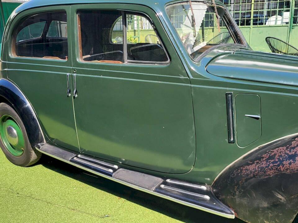 Image 29/75 of FIAT 1500 (1937)