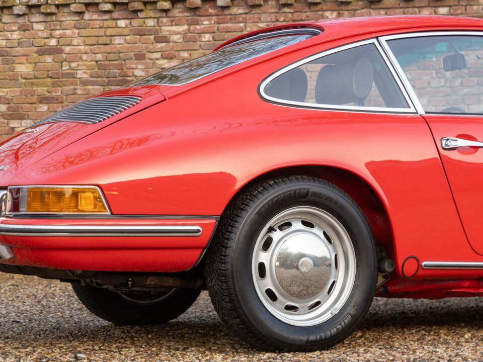 Immagine 25/50 di Porsche 912 (1968)