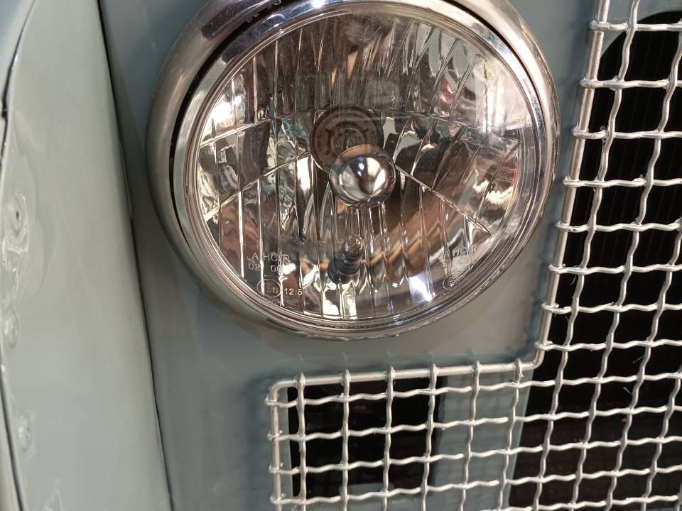 Bild 4/37 von Land Rover 109 (1978)