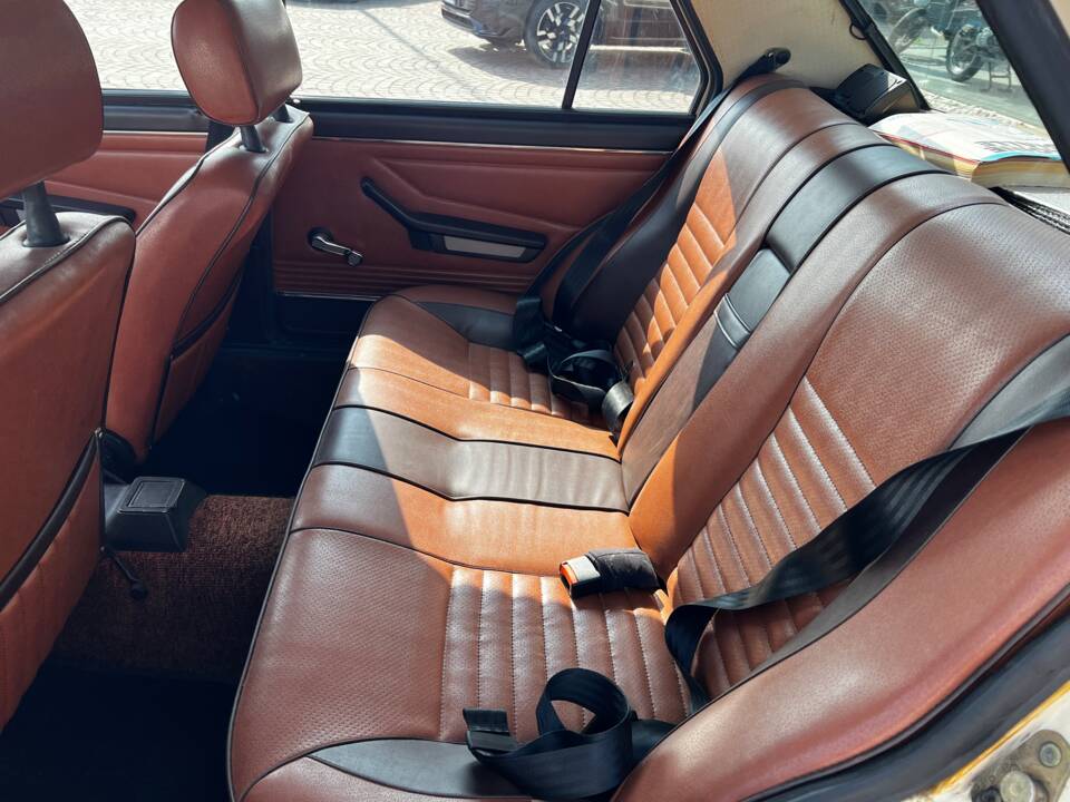 Afbeelding 12/19 van Alfa Romeo Giulietta 1.6 (1978)