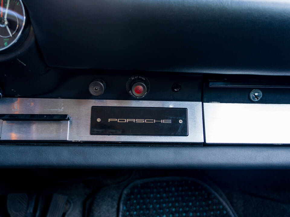 Image 13/42 of Porsche 912 (1967)