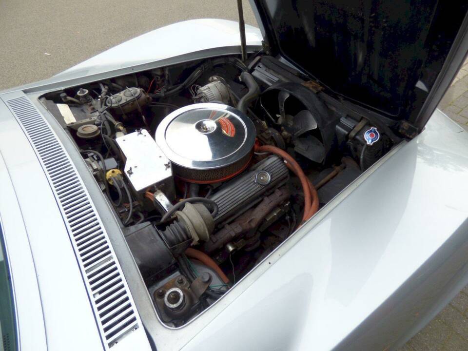 Image 21/36 of Chevrolet Corvette Stingray (1970)