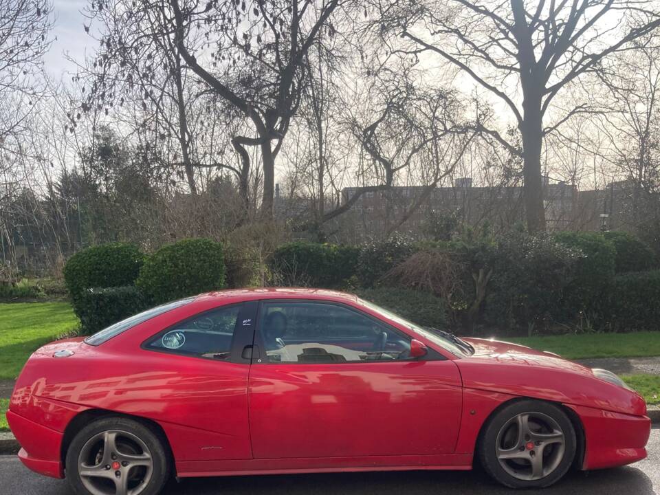 Image 7/12 of FIAT Coupé 2.0 16V Turbo (1996)