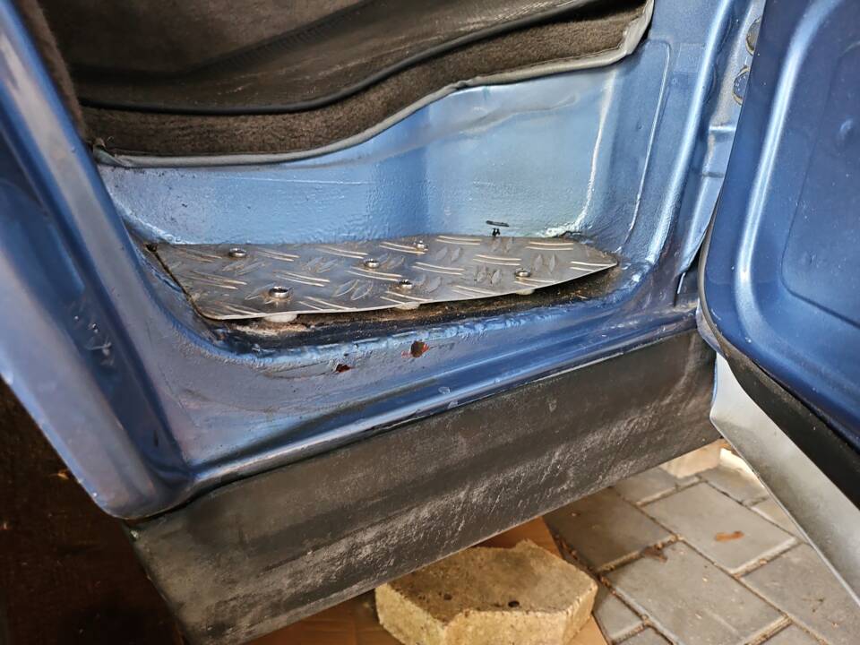 Bild 13/17 von Volkswagen T3 Multivan 1.6 TD Bluestar &quot;Hannover Edition&quot; (1989)