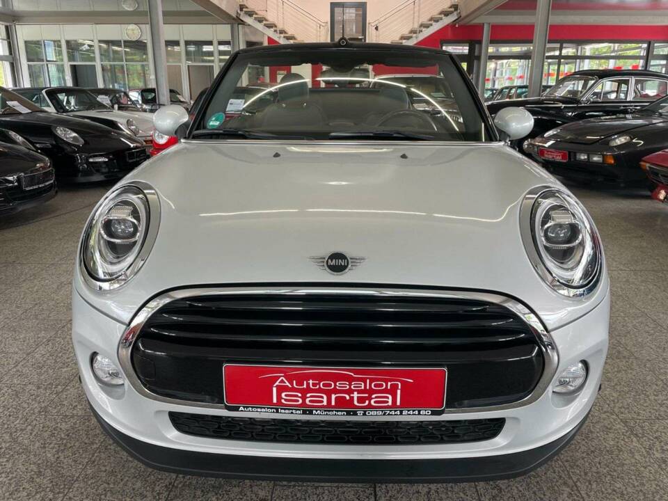 Image 4/19 of Mini Cooper (2019)
