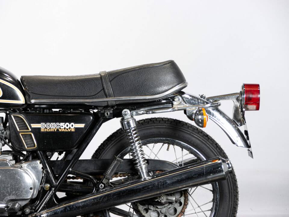 Bild 16/50 von Yamaha TX 500 (1976)