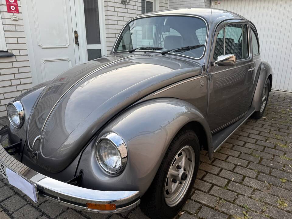 Immagine 15/15 di Volkswagen Maggiolino &quot;50th Anniversary&quot; (1986)