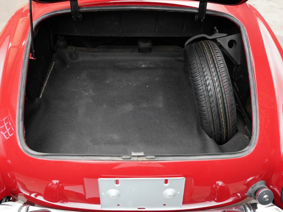 Image 7/7 of Mercedes-Benz 190 SL (1955)