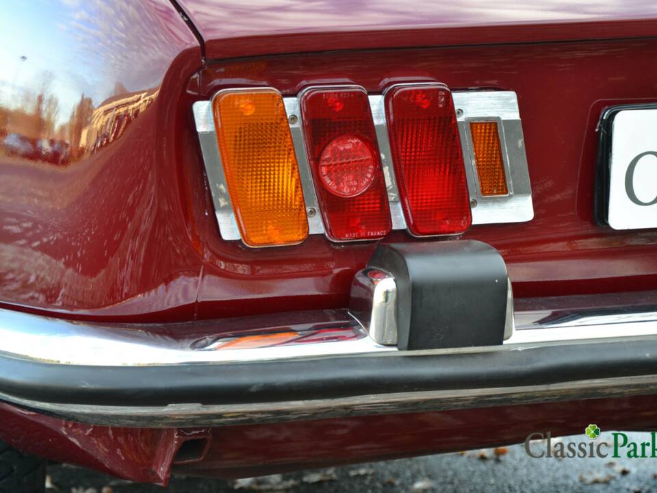 Bild 32/38 von Peugeot 504 Convertible (1970)