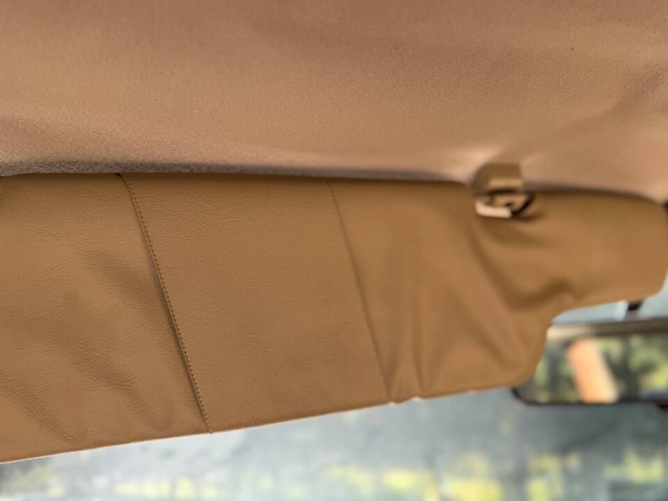 Immagine 1/41 di Jaguar XJ 12 (1990)