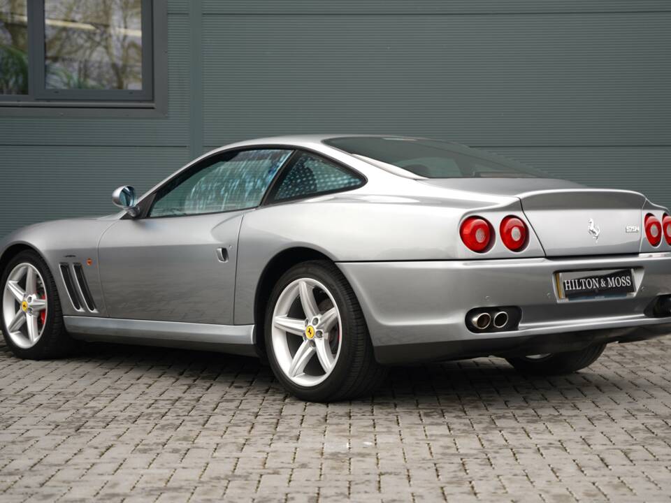 Image 2/50 of Ferrari 575M Maranello (2004)