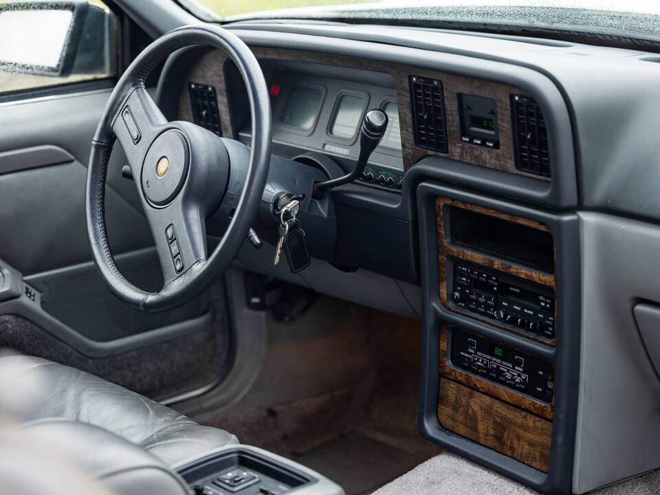 Image 36/50 of CMC Tiffany (1988)