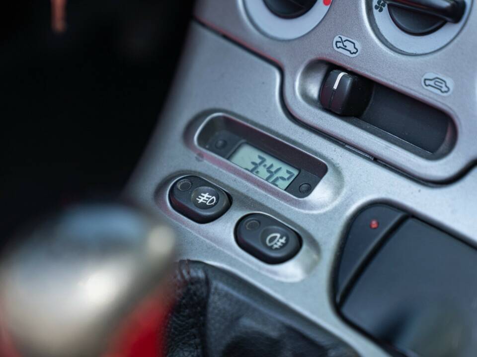 Immagine 39/50 di FIAT Barchetta 1.8 16V (1999)