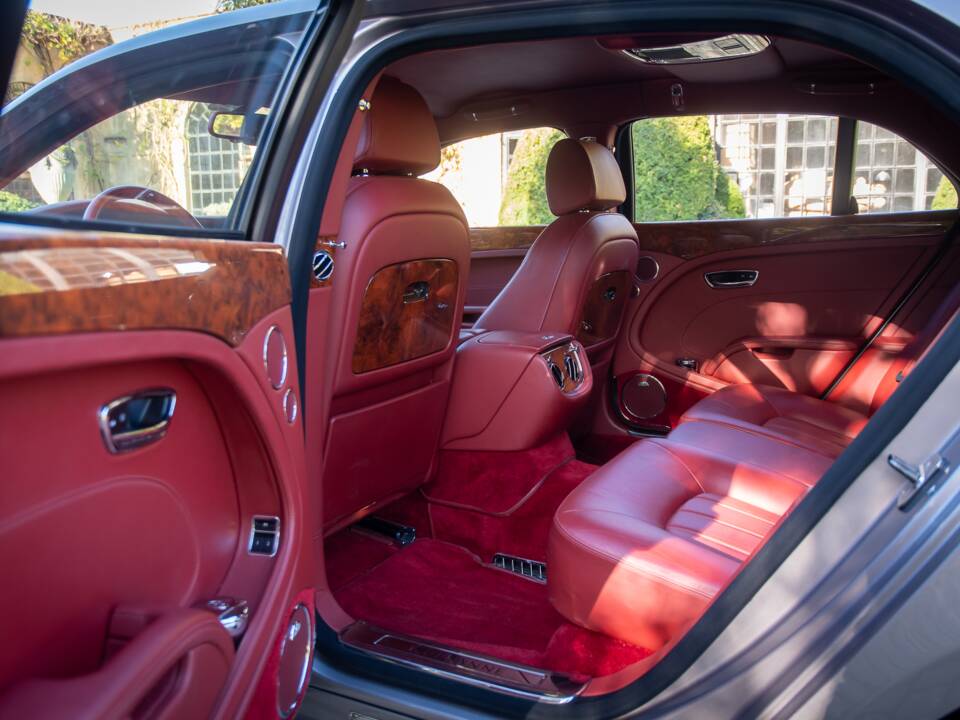 Afbeelding 8/31 van Bentley Mulsanne (2011)