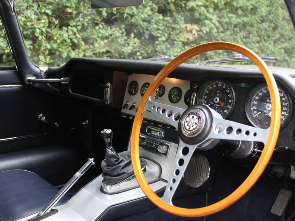 Image 8/20 de Jaguar Type E 3.8 (1962)