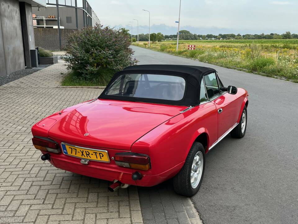 Bild 4/8 von FIAT Pininfarina Spidereuropa (1983)