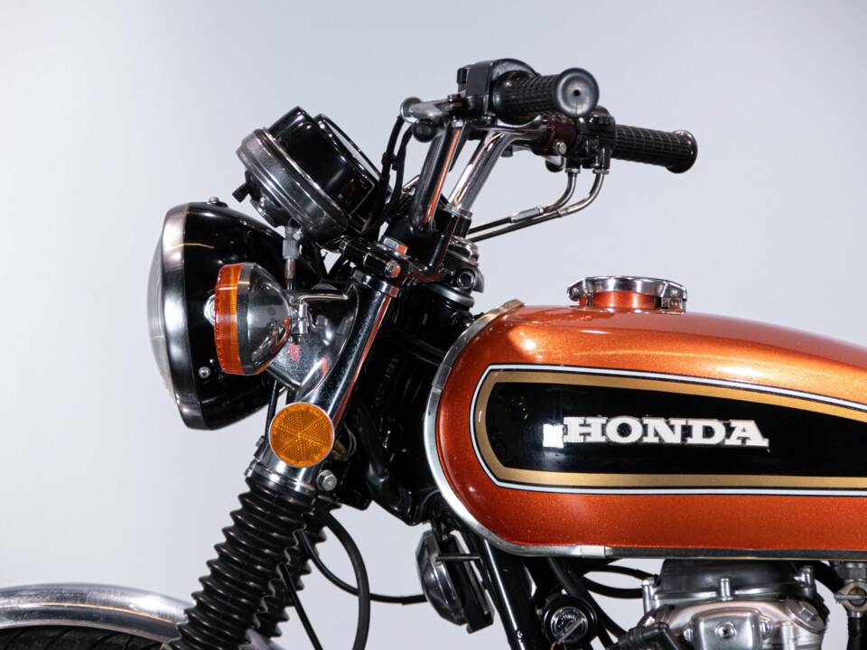 Image 21/50 of Honda DUMMY (1975)