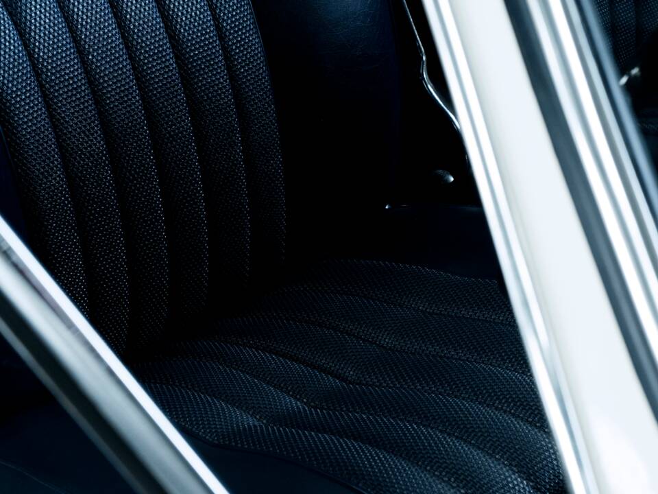 Bild 34/50 von BMW 2000 CS (1971)