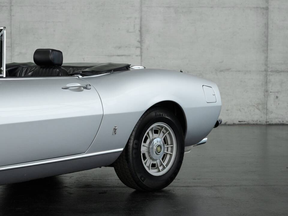 Imagen 4/50 de FIAT Dino 2400 Spider (1971)