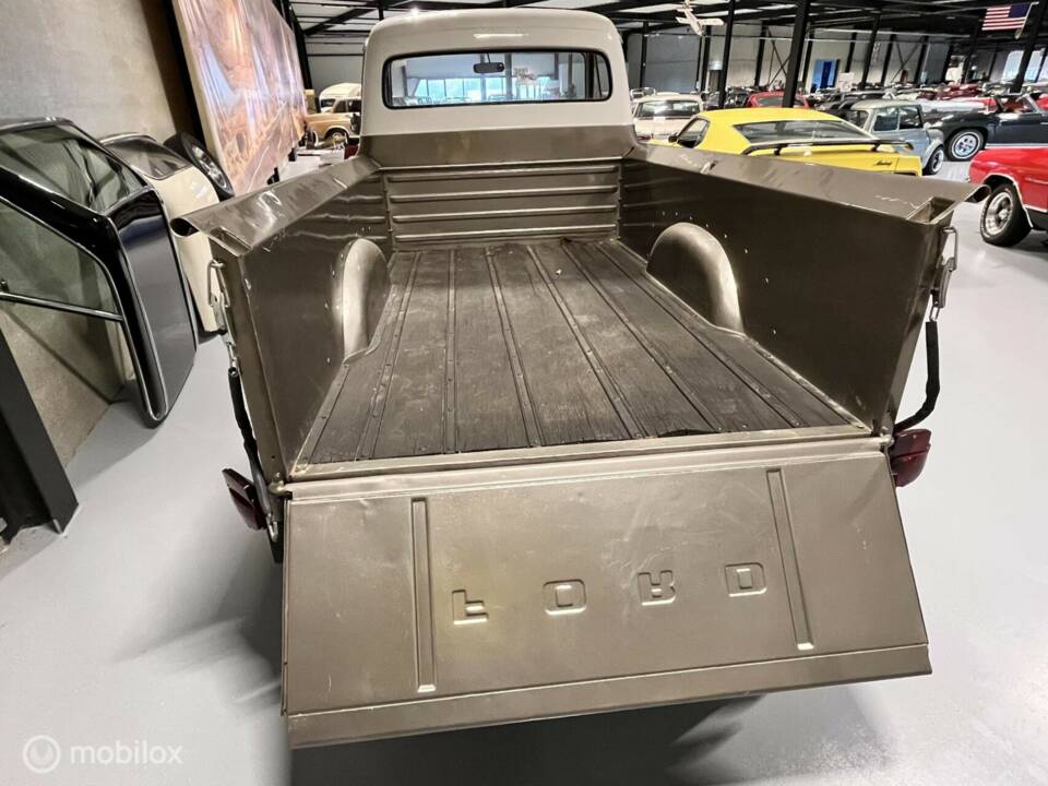 Immagine 17/40 di Ford F-100 (1955)