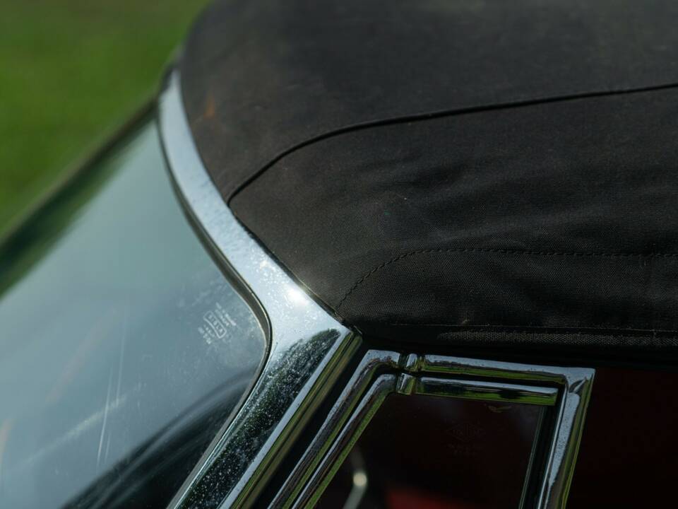 Image 36/50 of Lancia Aurelia B24 Convertible (1958)