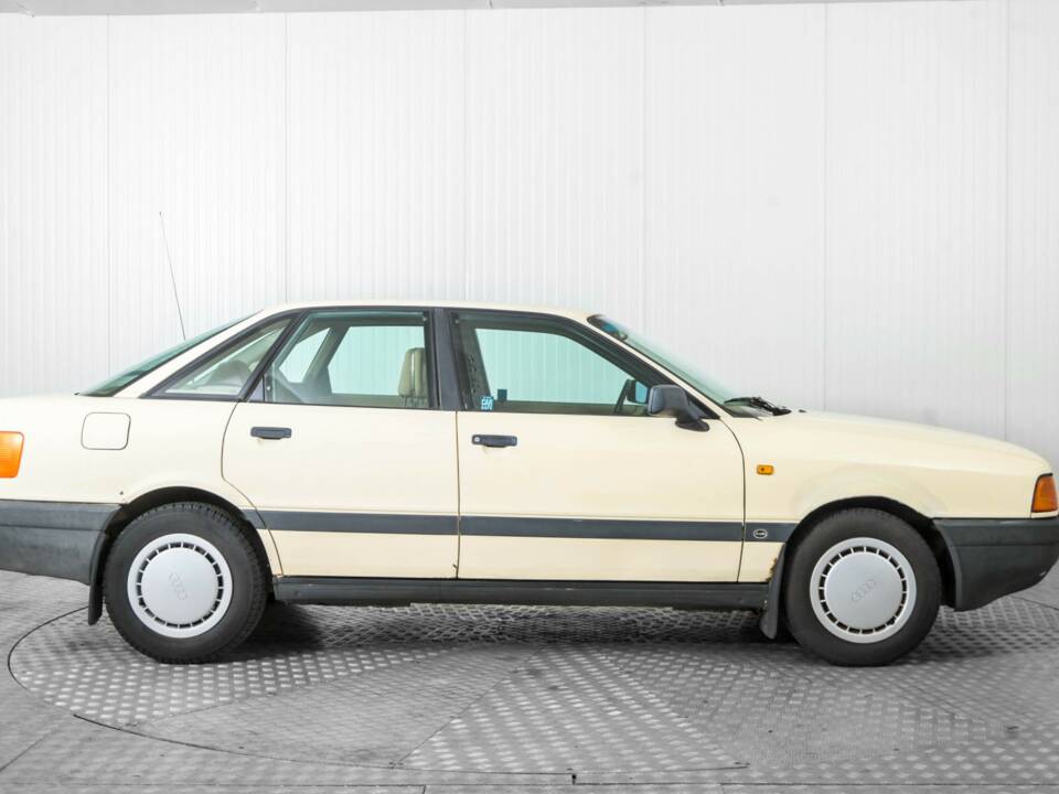 Immagine 10/50 di Audi 80 quattro  -  1.8S (1987)