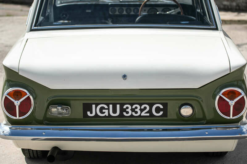 Image 35/44 de Ford Lotus Cortina (1965)